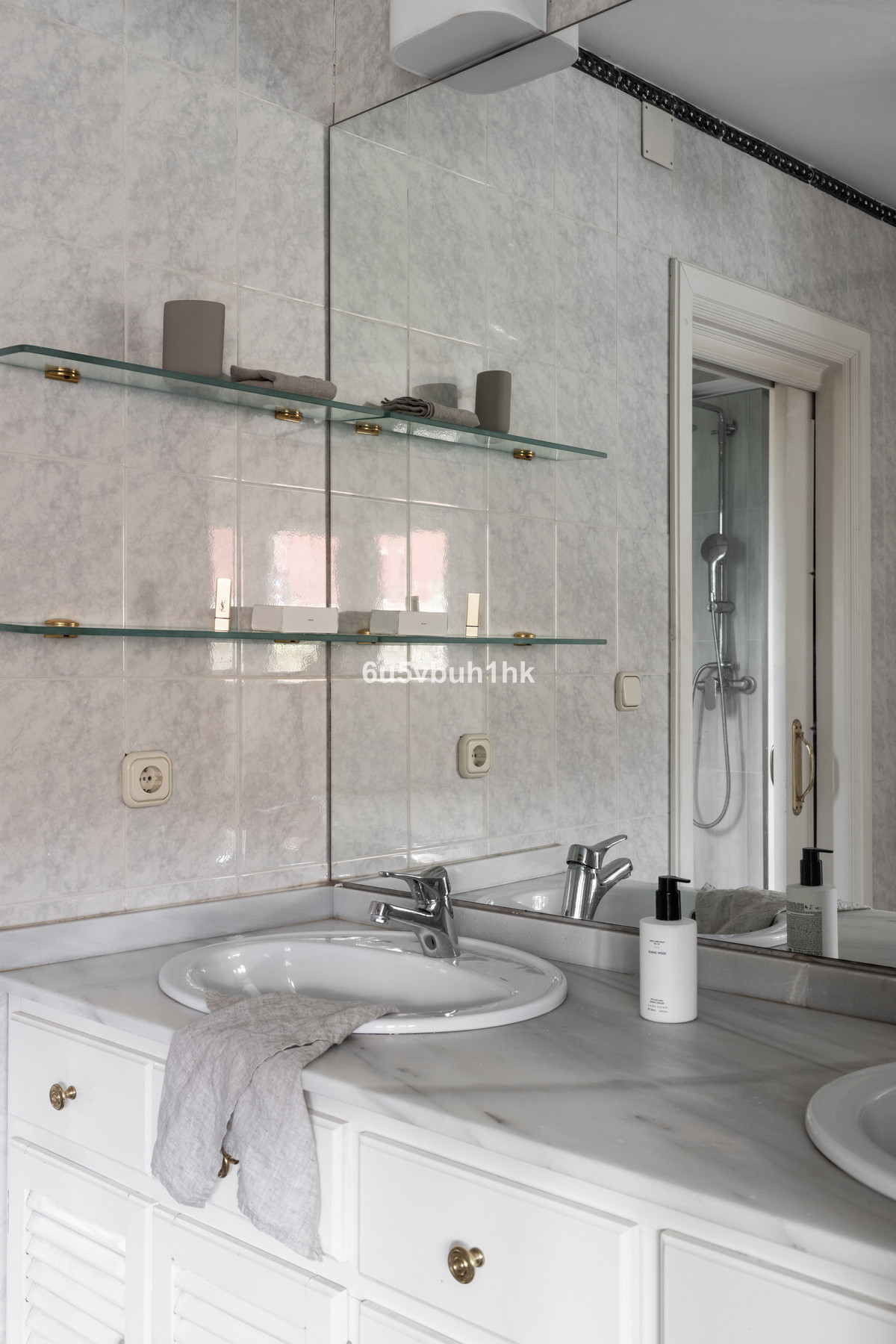 Property main view 44