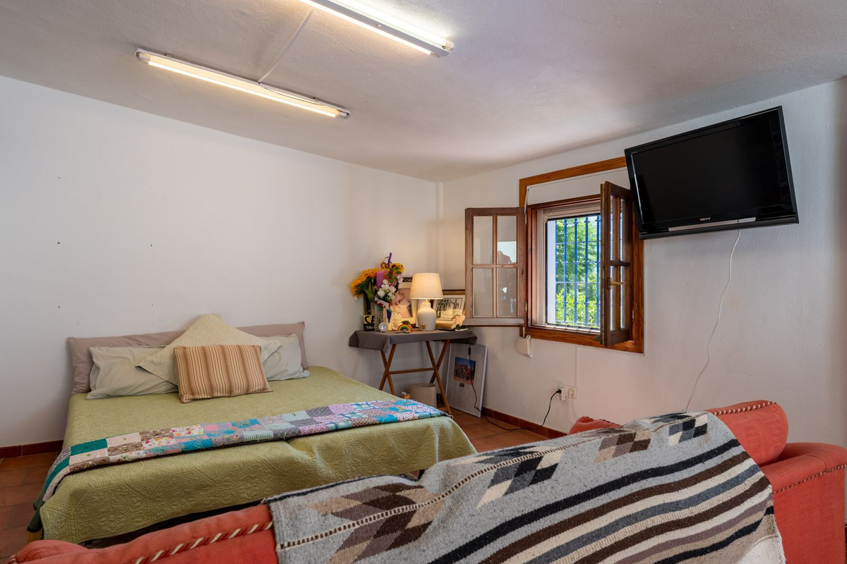 Property main view 36