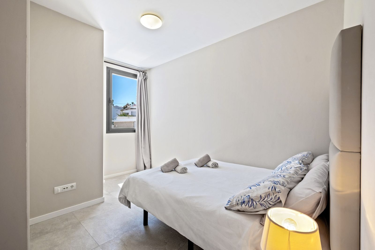 Huis te koop in El Faro | 5 slaapkamers H4722175