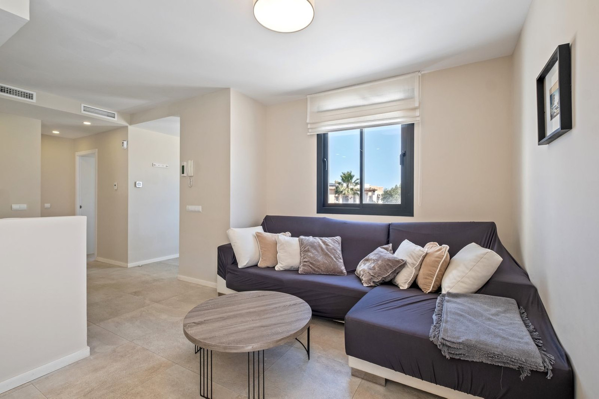 Huis te koop in El Faro | 5 slaapkamers H4722175