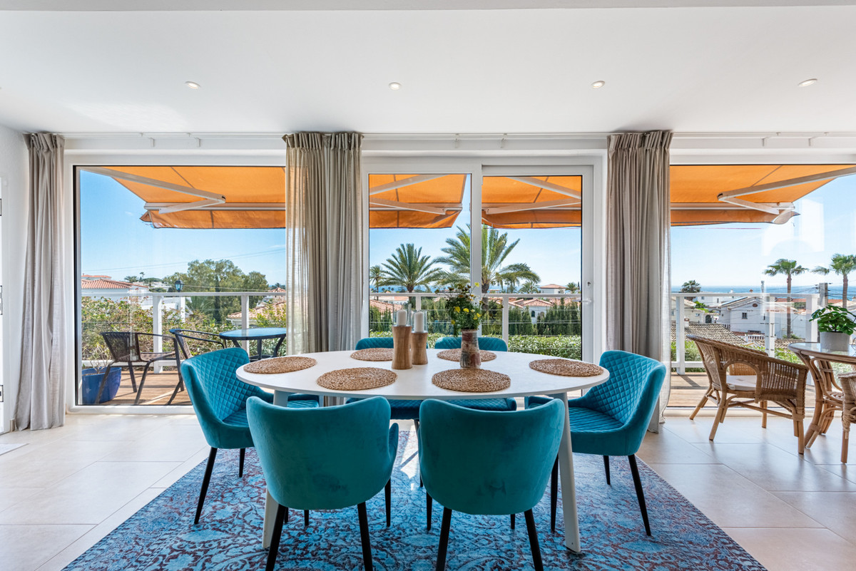 Vrijstaande Villa in El Faro-1