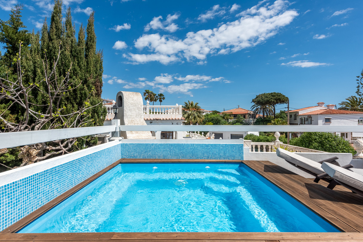 Vrijstaande Villa in El Faro-12