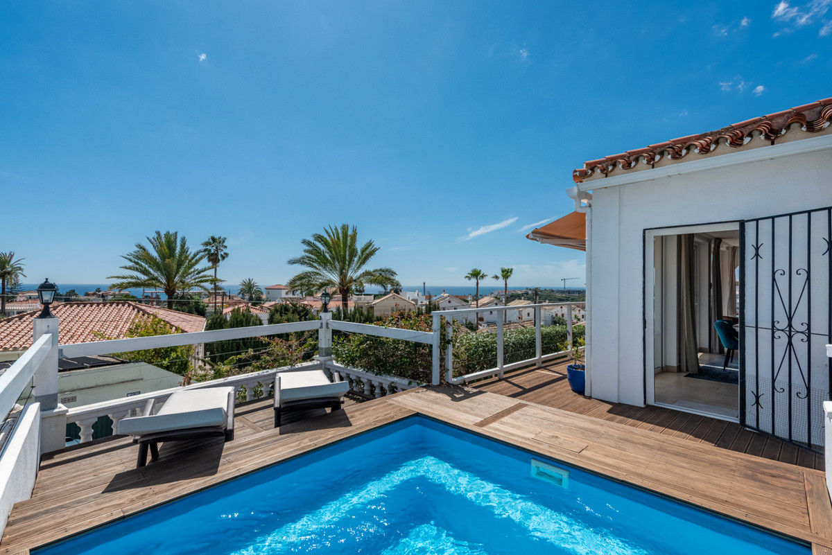 Vrijstaande Villa in El Faro-5