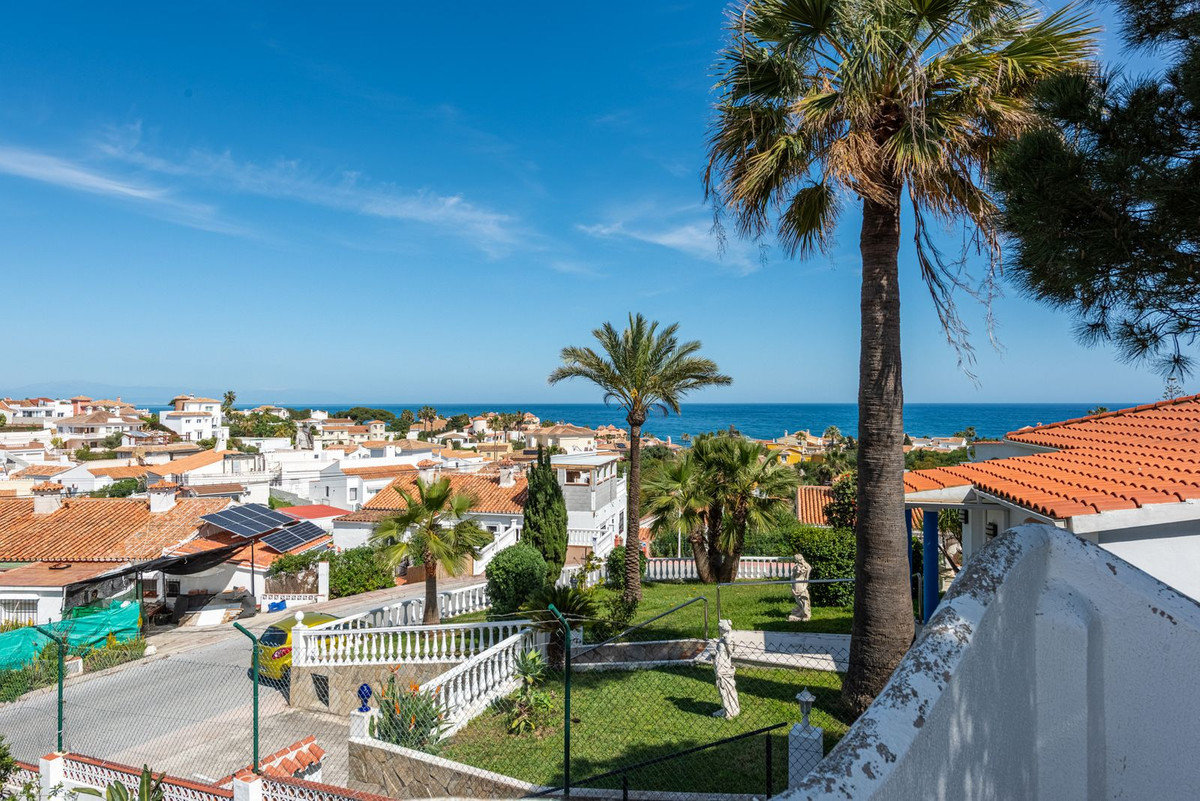 Vrijstaande Villa in El Faro-18