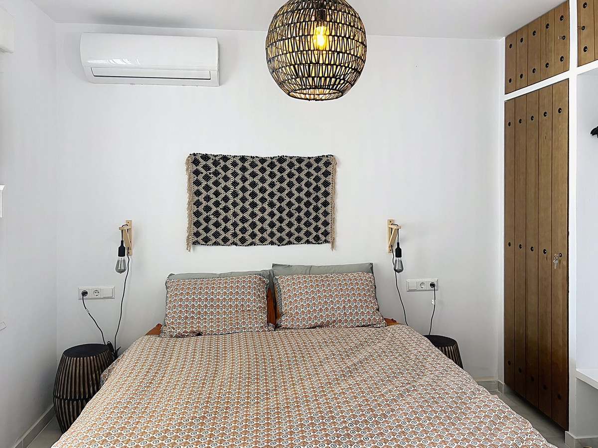 Semi-Vrijstaande Villa in El Faro-45
