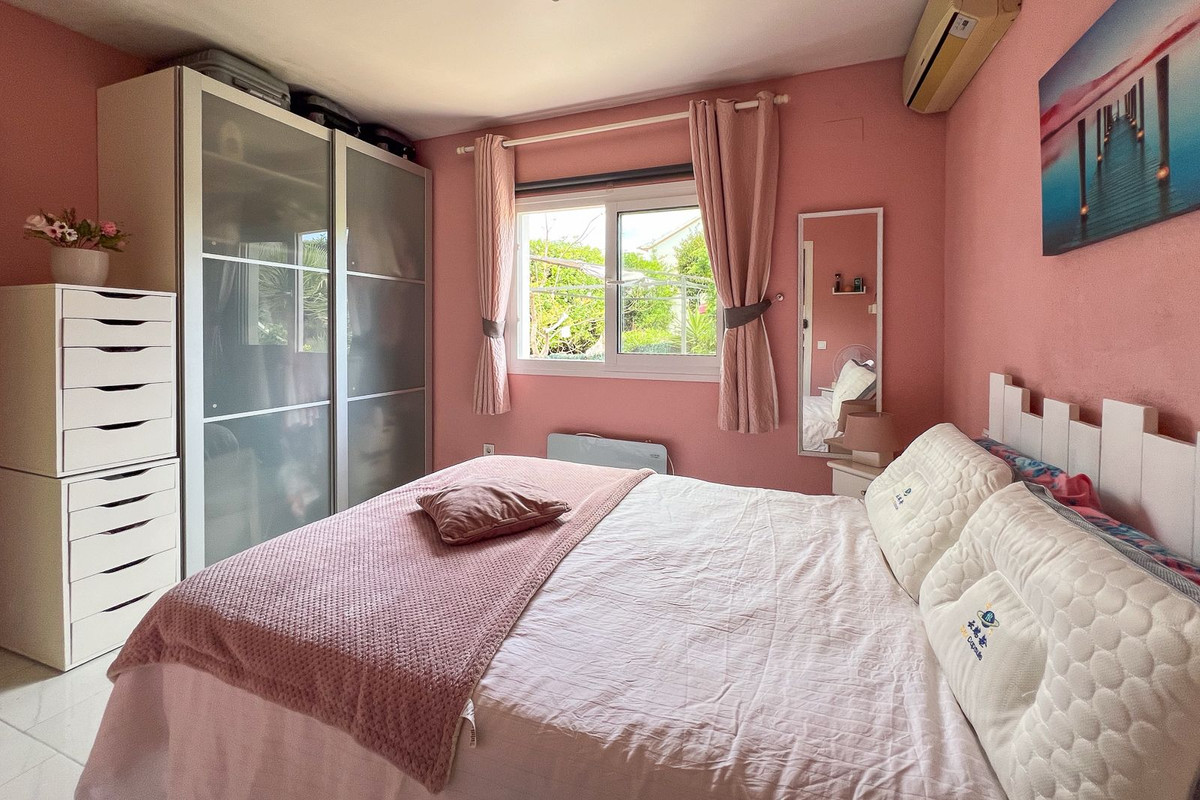 Bungalow te koop in El Faro | 2 slaapkamers H5025889