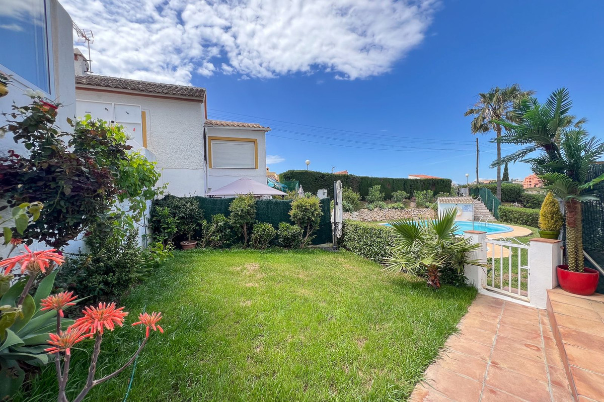 Bungalow te koop in El Faro | 2 slaapkamers H5025889