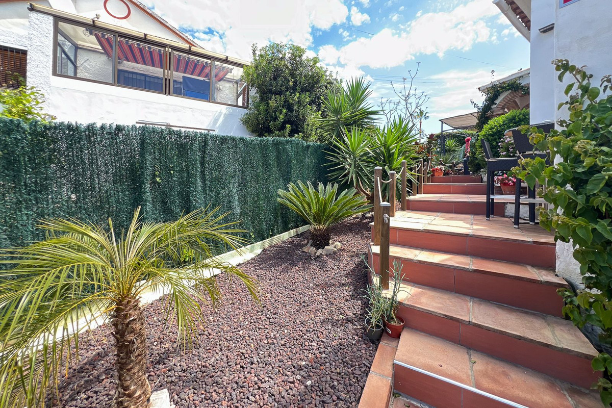 Bungalow te koop in El Faro | 2 slaapkamers H5025889