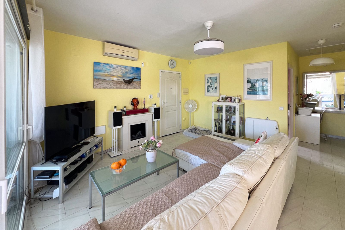 Bungalow te koop in El Faro | 2 slaapkamers H5025889