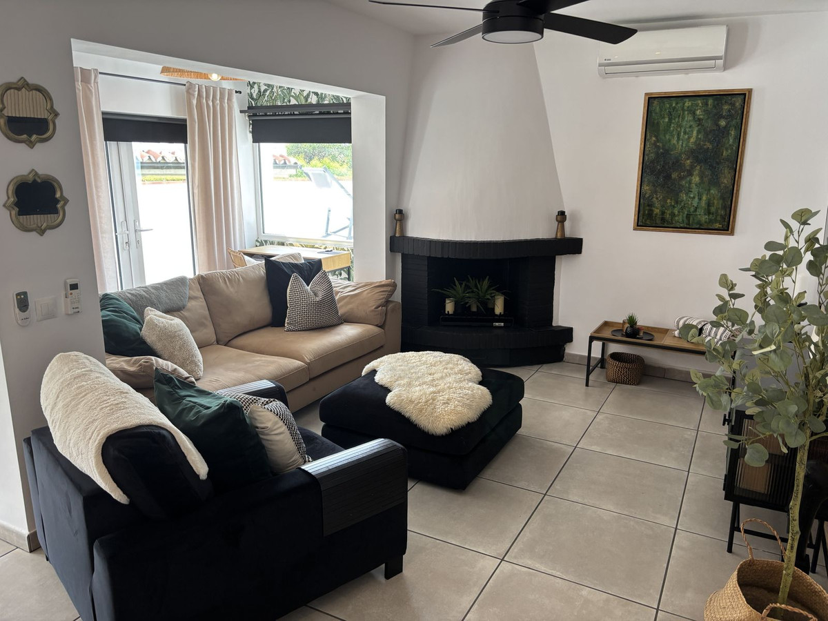 Huis te koop in El Faro | 2 slaapkamers H5073370