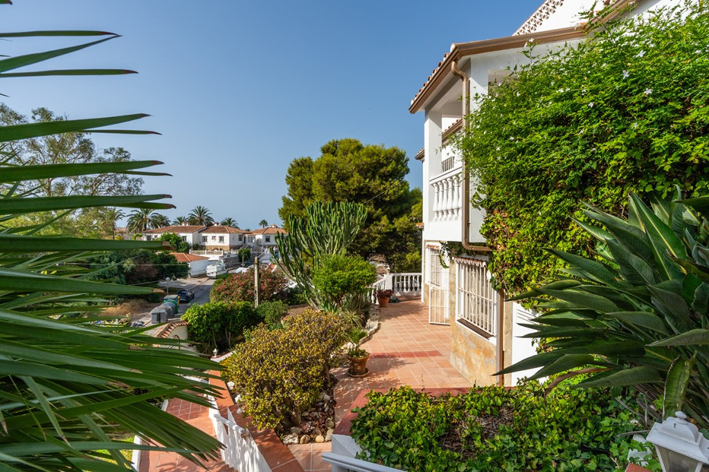 Huis te koop in El Faro | 3 slaapkamers H5131741