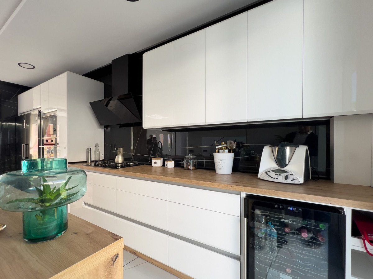 Huis te koop in El Faro | 5 slaapkamers H5145040
