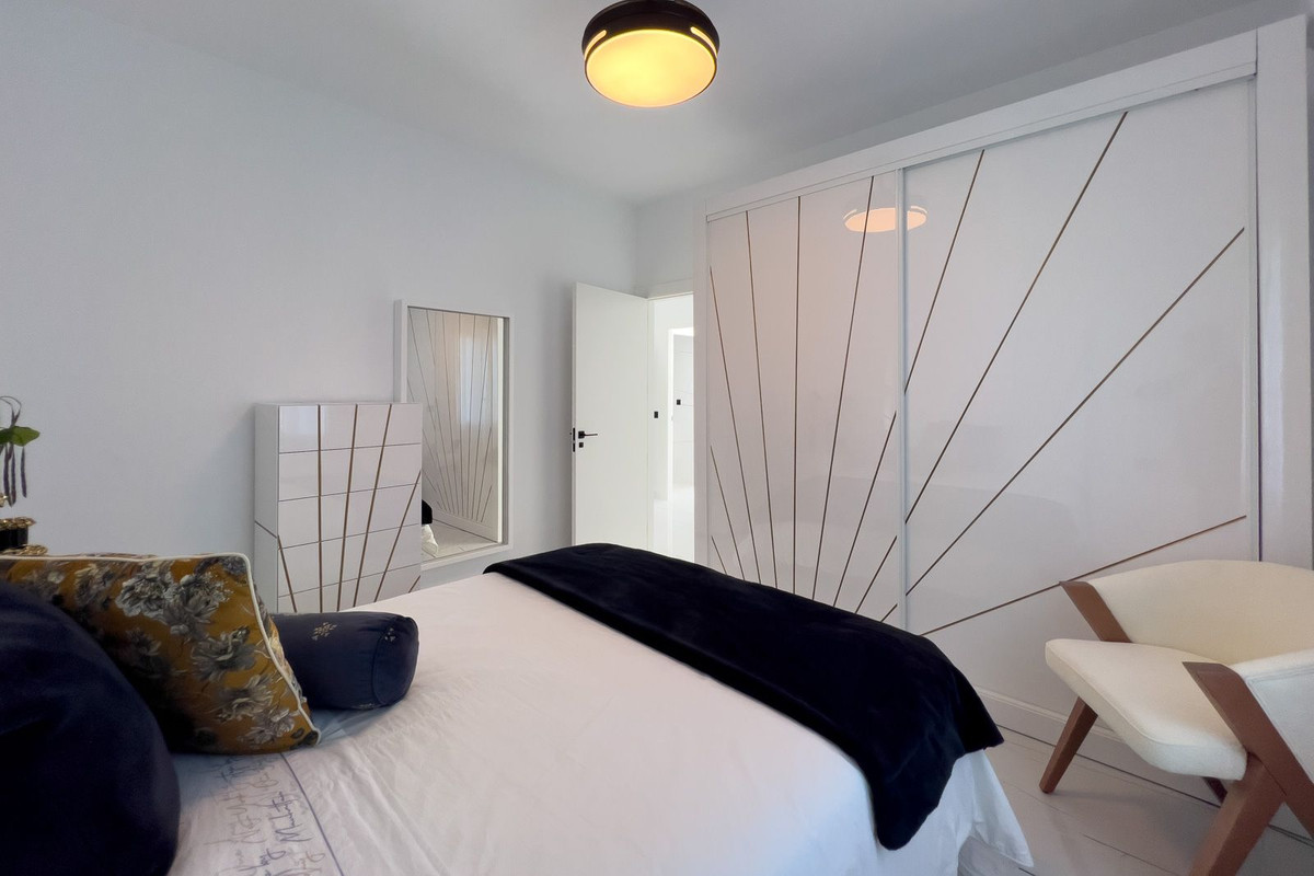 Huis te koop in El Faro | 5 slaapkamers H5145040