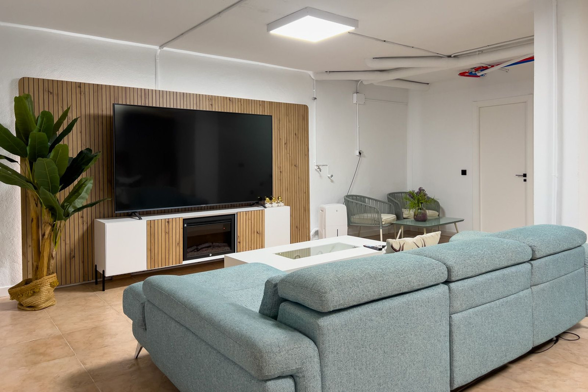 Huis te koop in El Faro | 5 slaapkamers H5145040