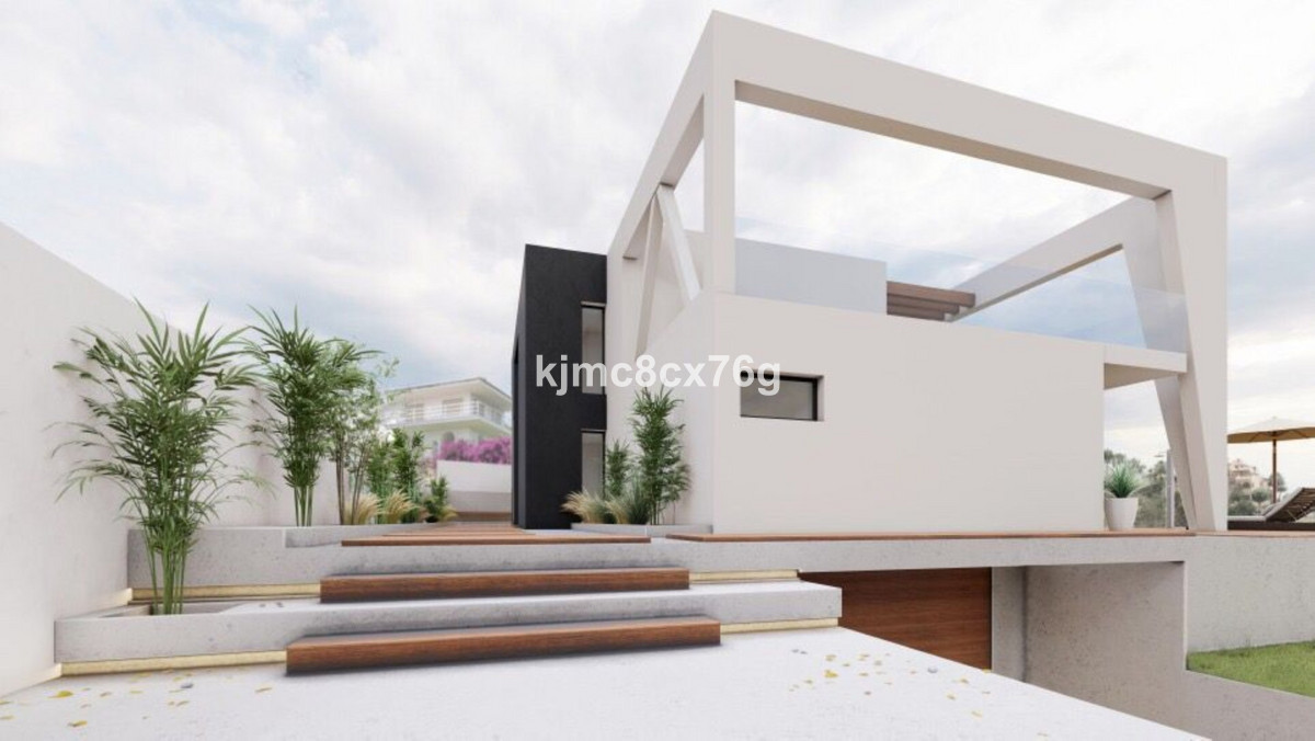 Huis te koop in El Faro | 6 slaapkamers H5156992