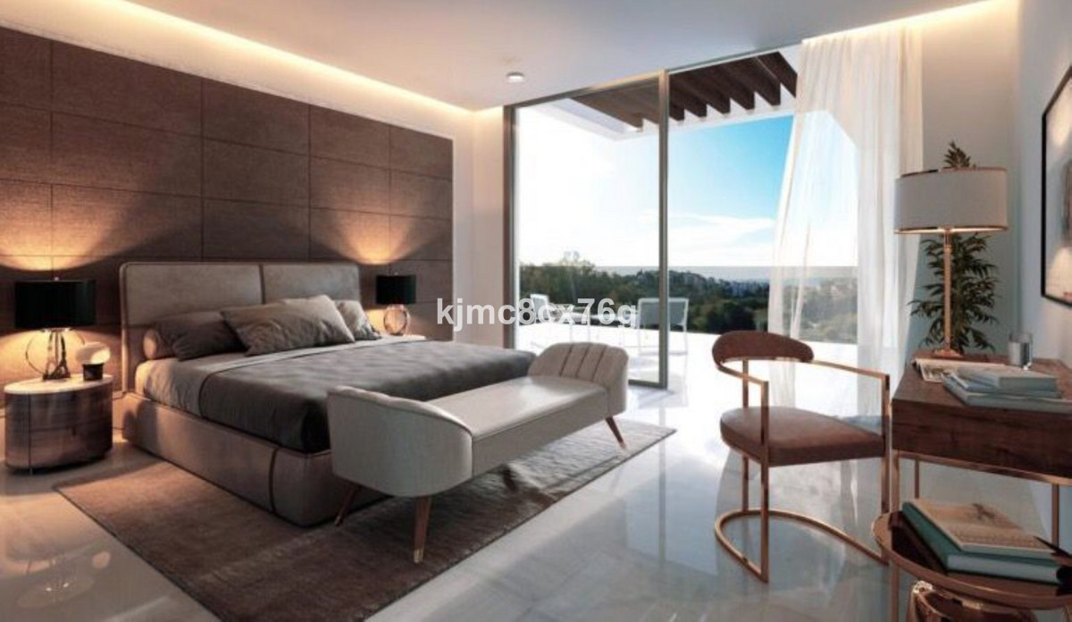 Huis te koop in El Faro | 6 slaapkamers H5156992