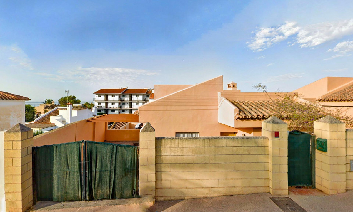 Huis te koop in El Faro | 3 slaapkamers H5251855