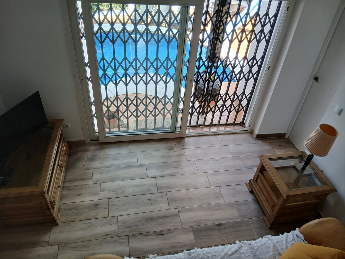 Huis te koop in El Faro | 6 slaapkamers H5288713