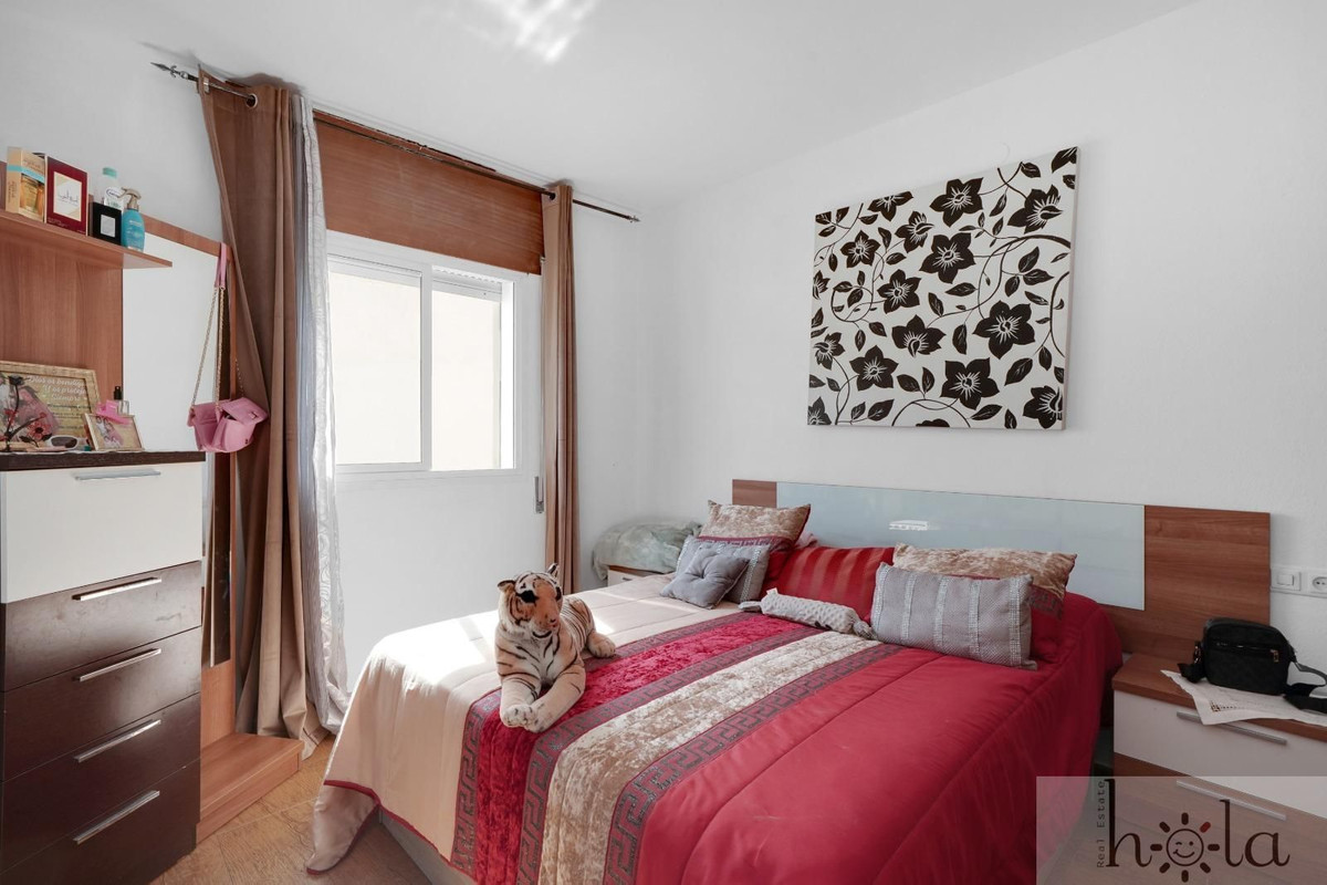 Appartement te koop in El Faro | 2 slaapkamers H5297233
