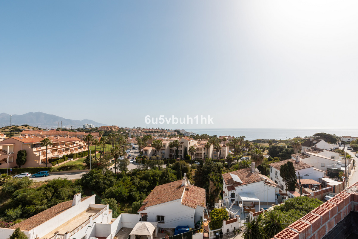 Huis te koop in El Faro | 5 slaapkamers H5353324