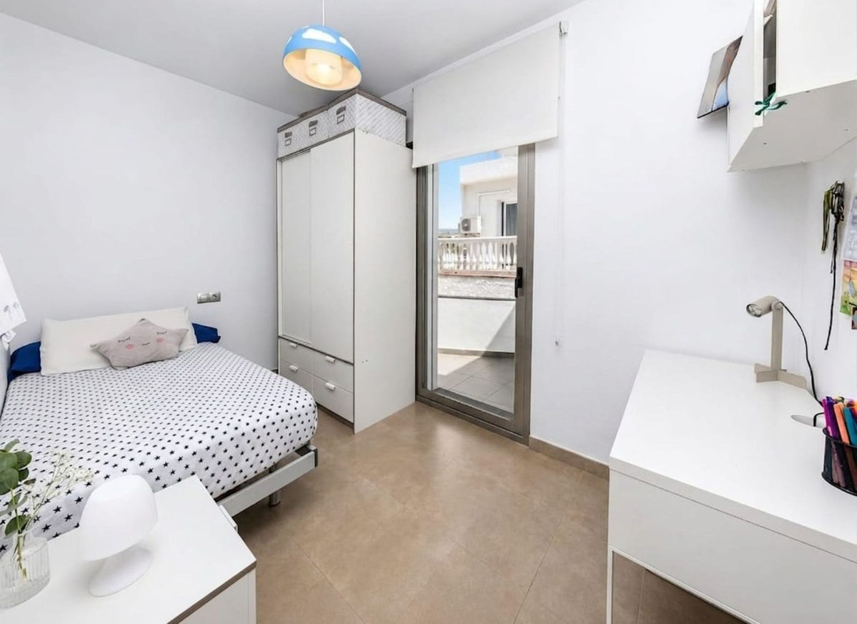 Huis te koop in El Faro | 3 slaapkamers H5397679