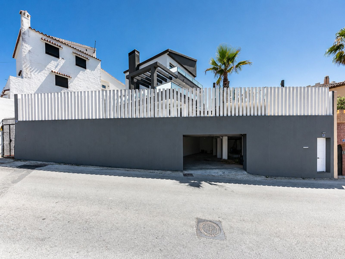 Huis te koop in El Faro | 3 slaapkamers H5397679
