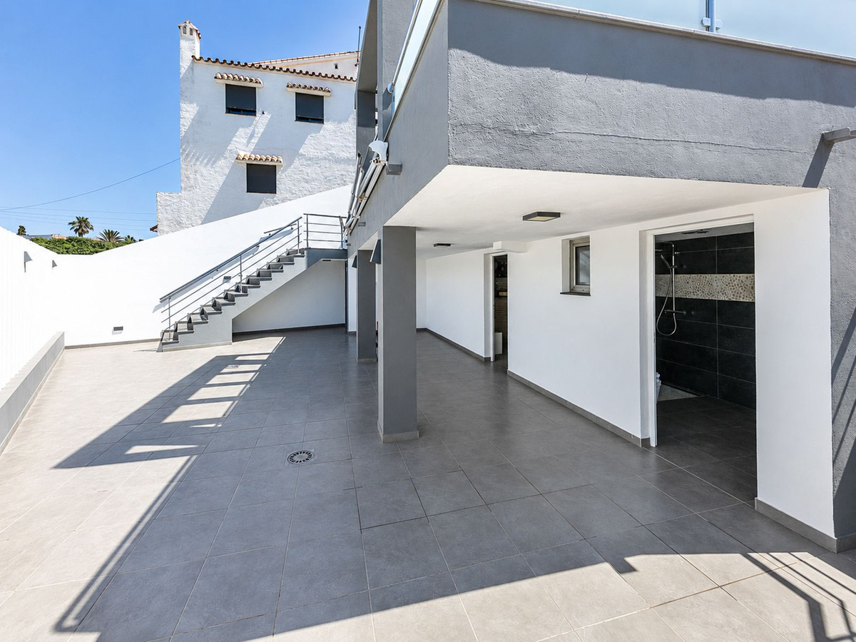 Huis te koop in El Faro | 3 slaapkamers H5397679