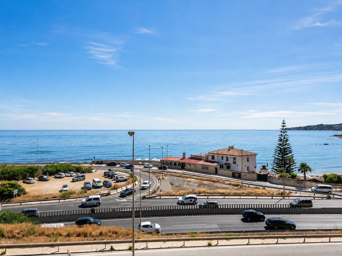 Huis te koop in El Faro | 3 slaapkamers H5397679