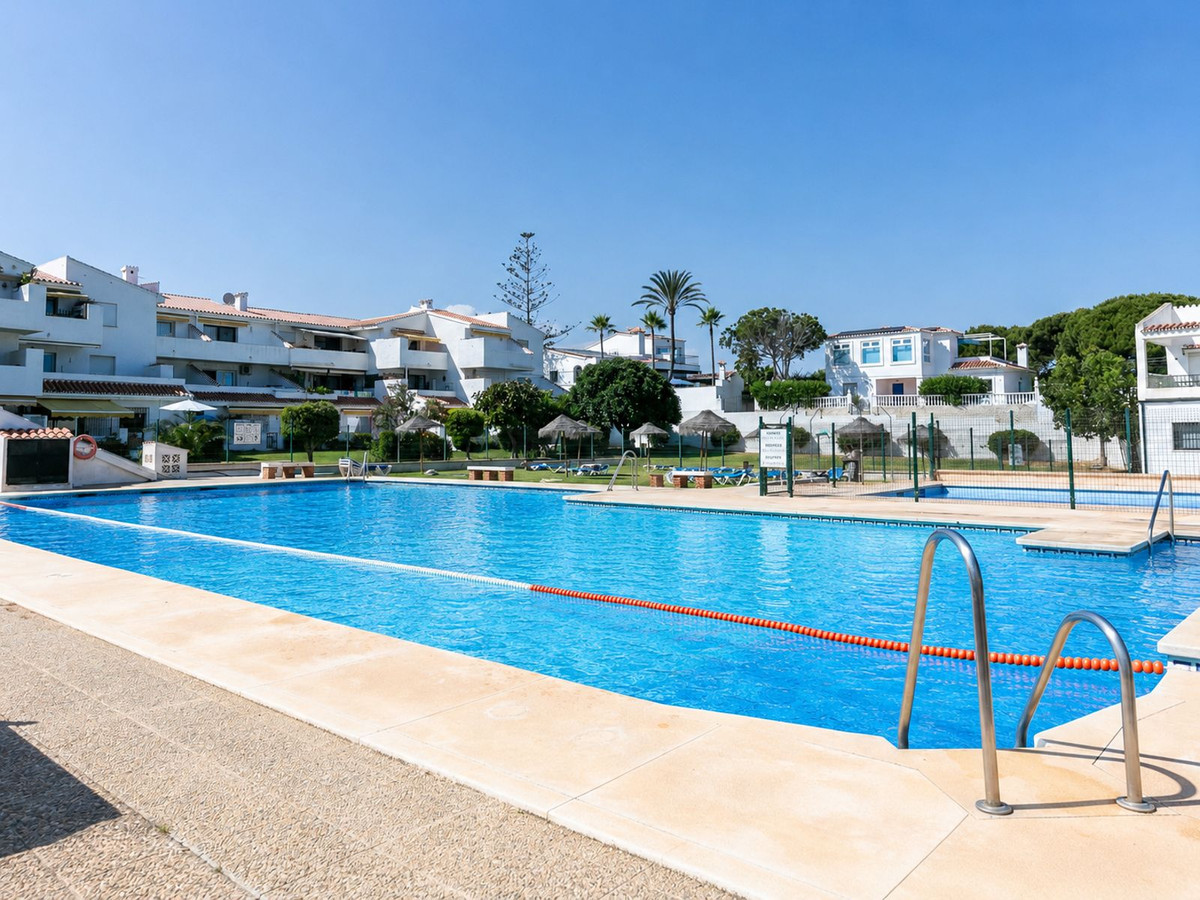Huis te koop in El Faro | 3 slaapkamers H5397679