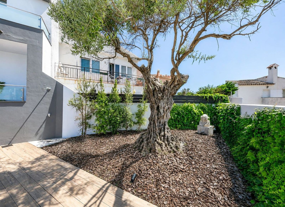 Huis te koop in El Faro | 3 slaapkamers H5397679