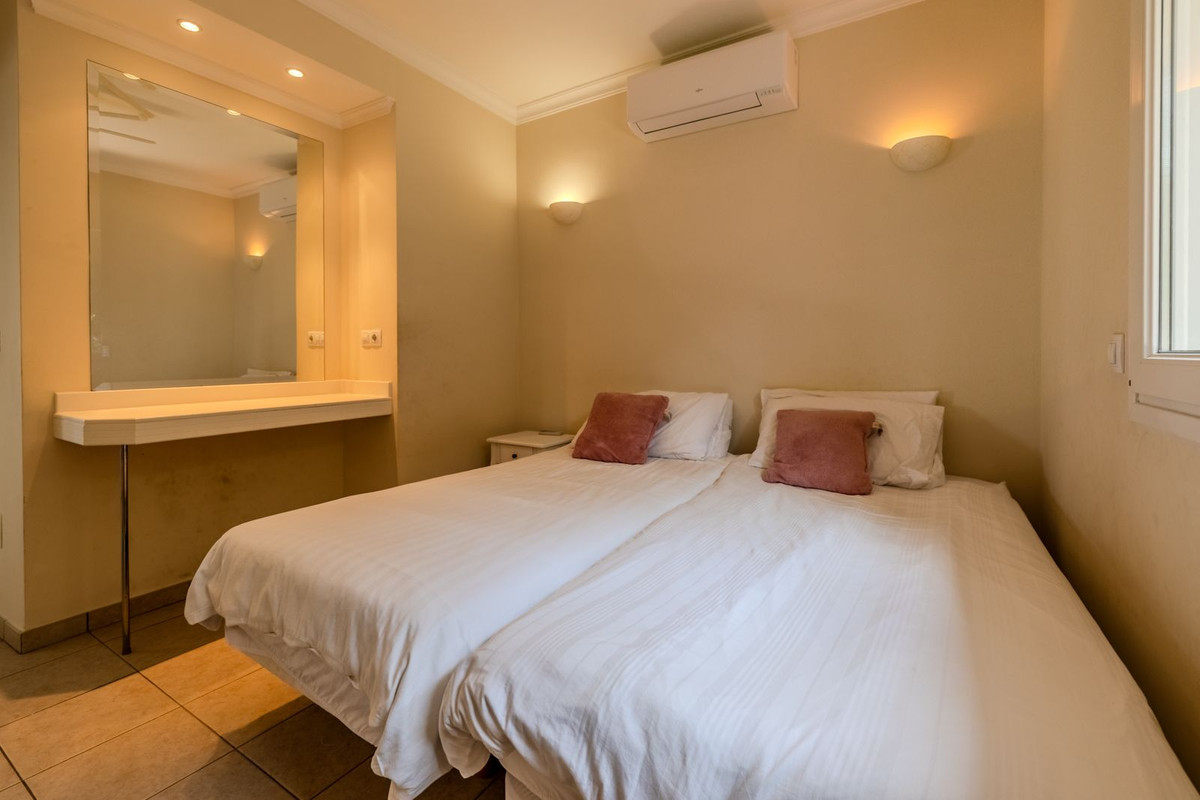 Property main view 34