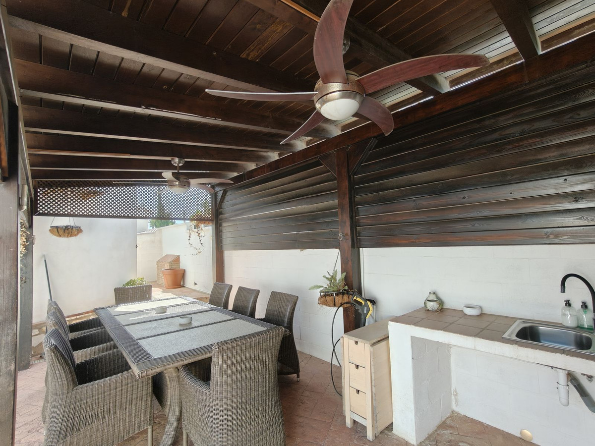 Huis te koop in El Faro | 2 slaapkamers H5407228