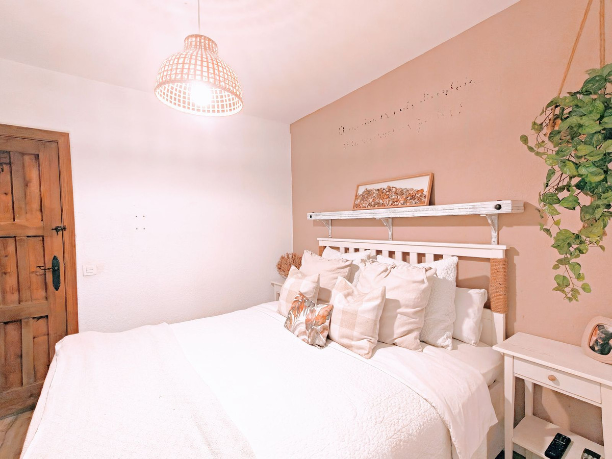 Huis te koop in El Faro | 2 slaapkamers H5407228