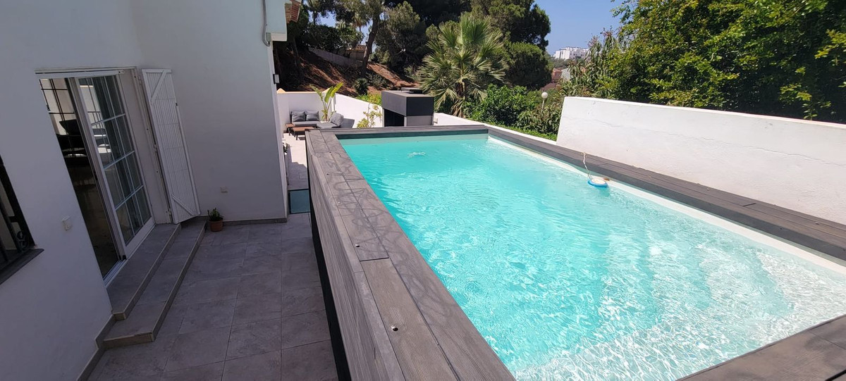 Huis te koop in El Faro | 3 slaapkamers H5411449