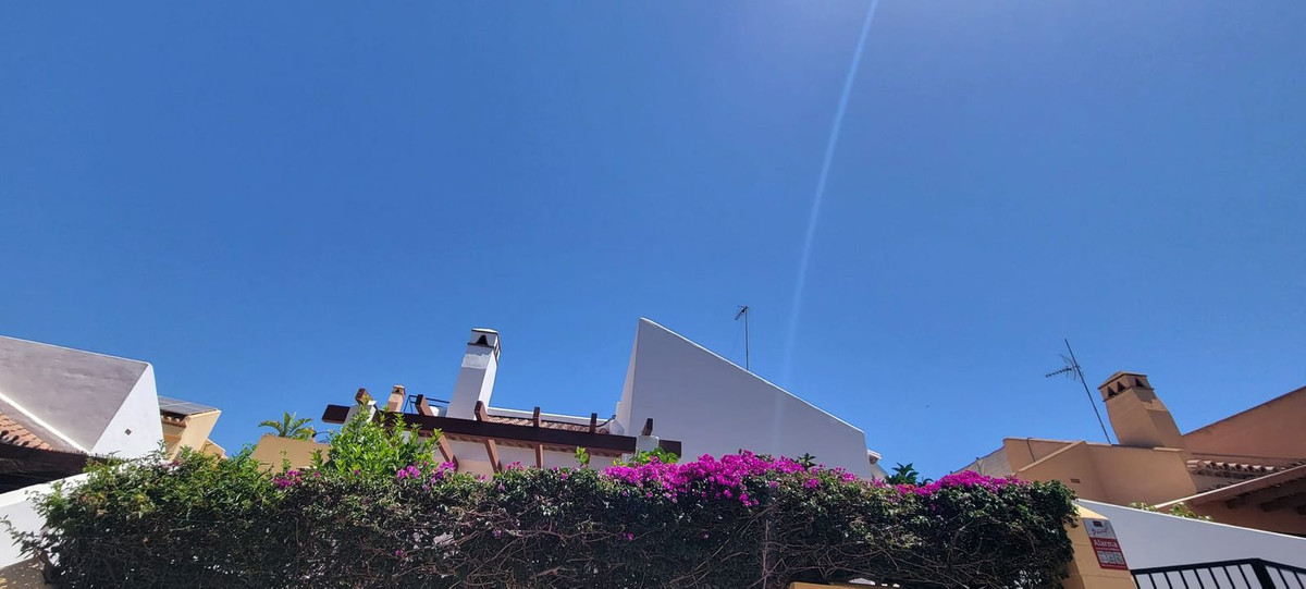 Huis te koop in El Faro | 3 slaapkamers H5411449
