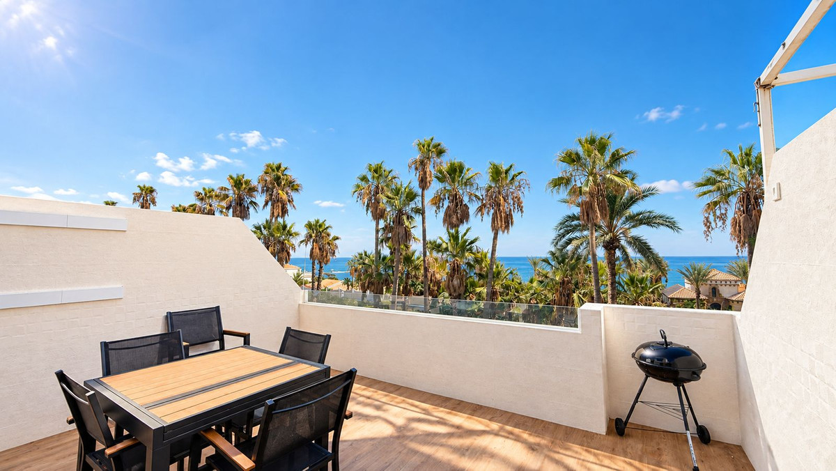 Huis te koop in El Faro | 2 slaapkamers H5494030