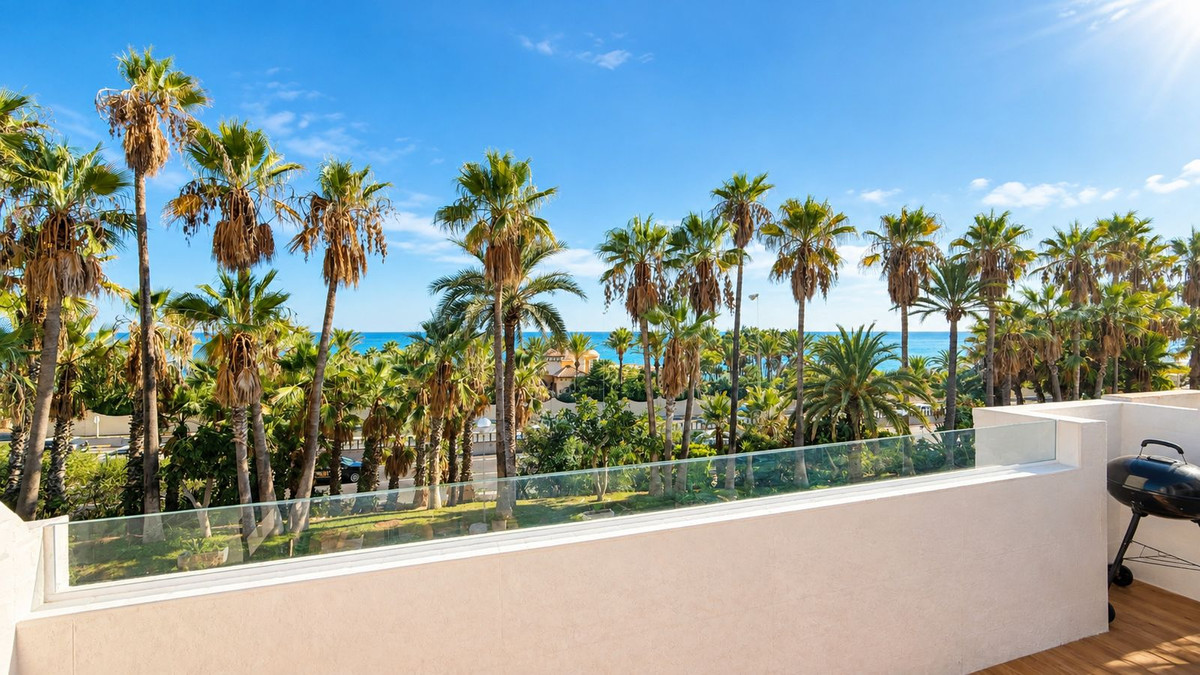 Huis te koop in El Faro | 2 slaapkamers H5494030