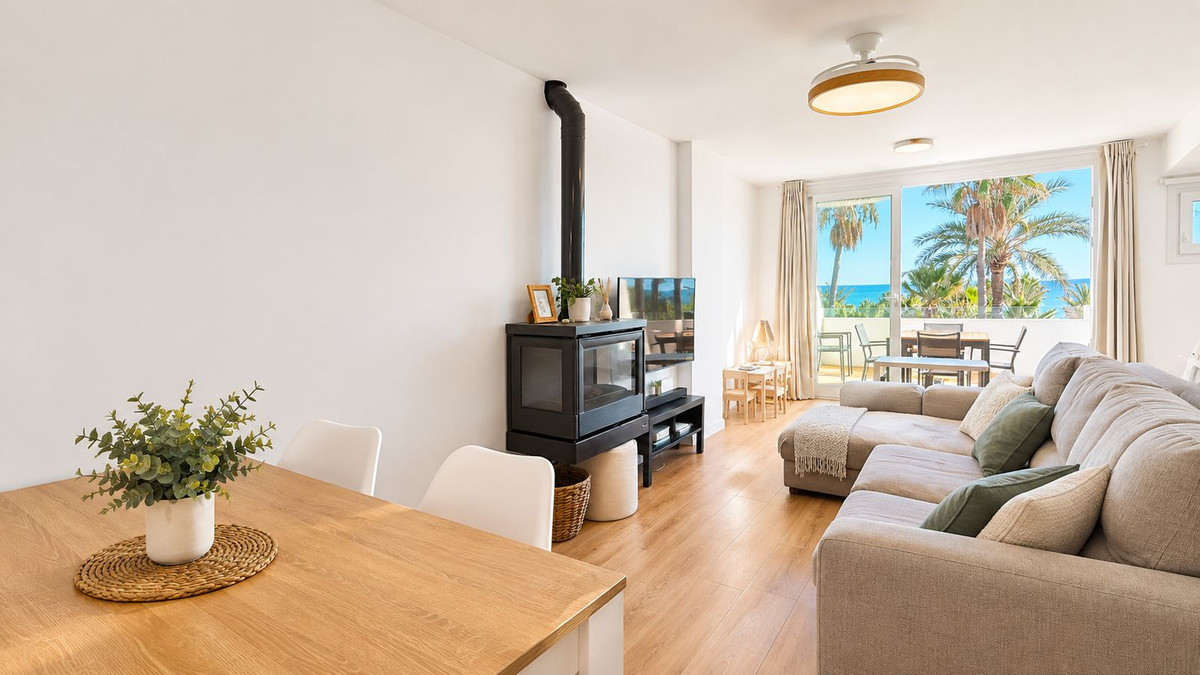Huis te koop in El Faro | 2 slaapkamers H5494030