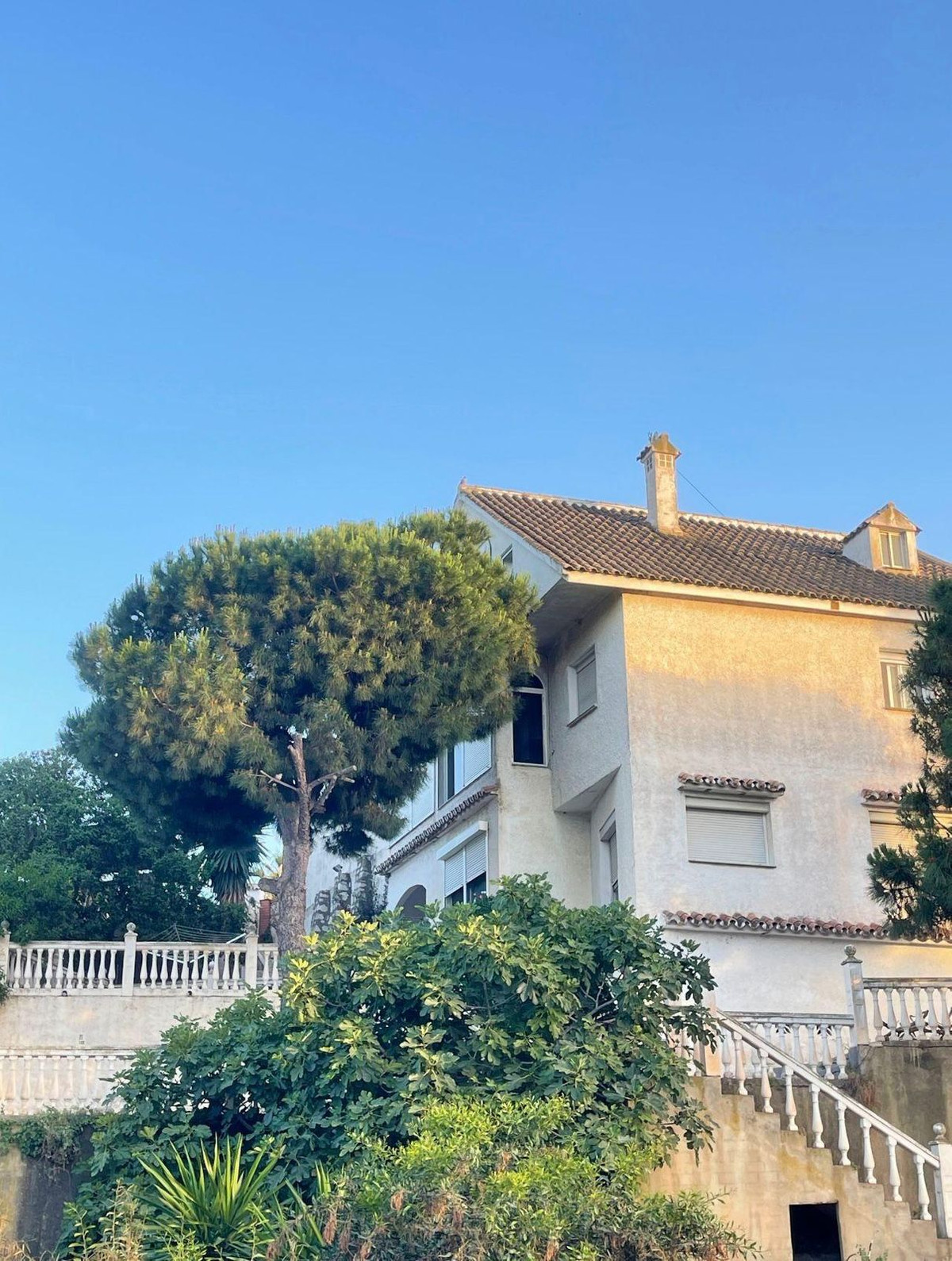 Huis te koop in El Faro | 6 slaapkamers H5495401