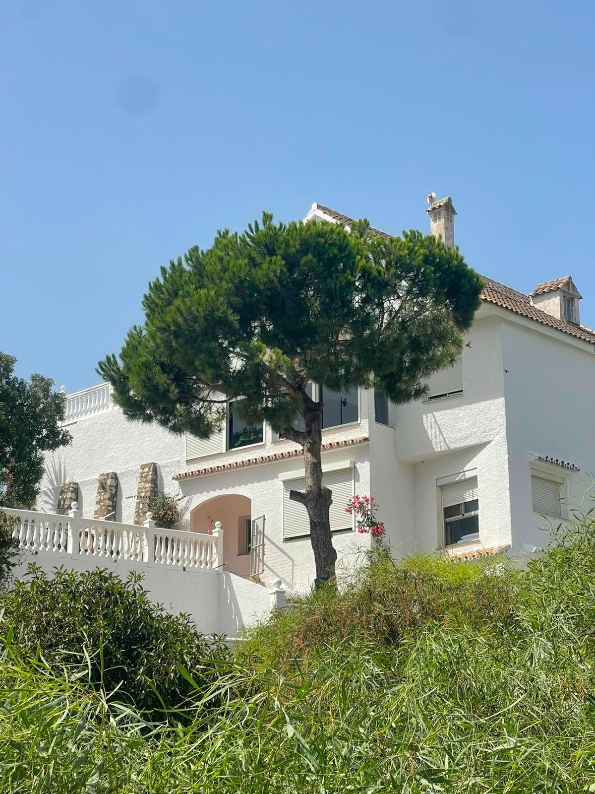 Huis te koop in El Faro | 6 slaapkamers H5495401