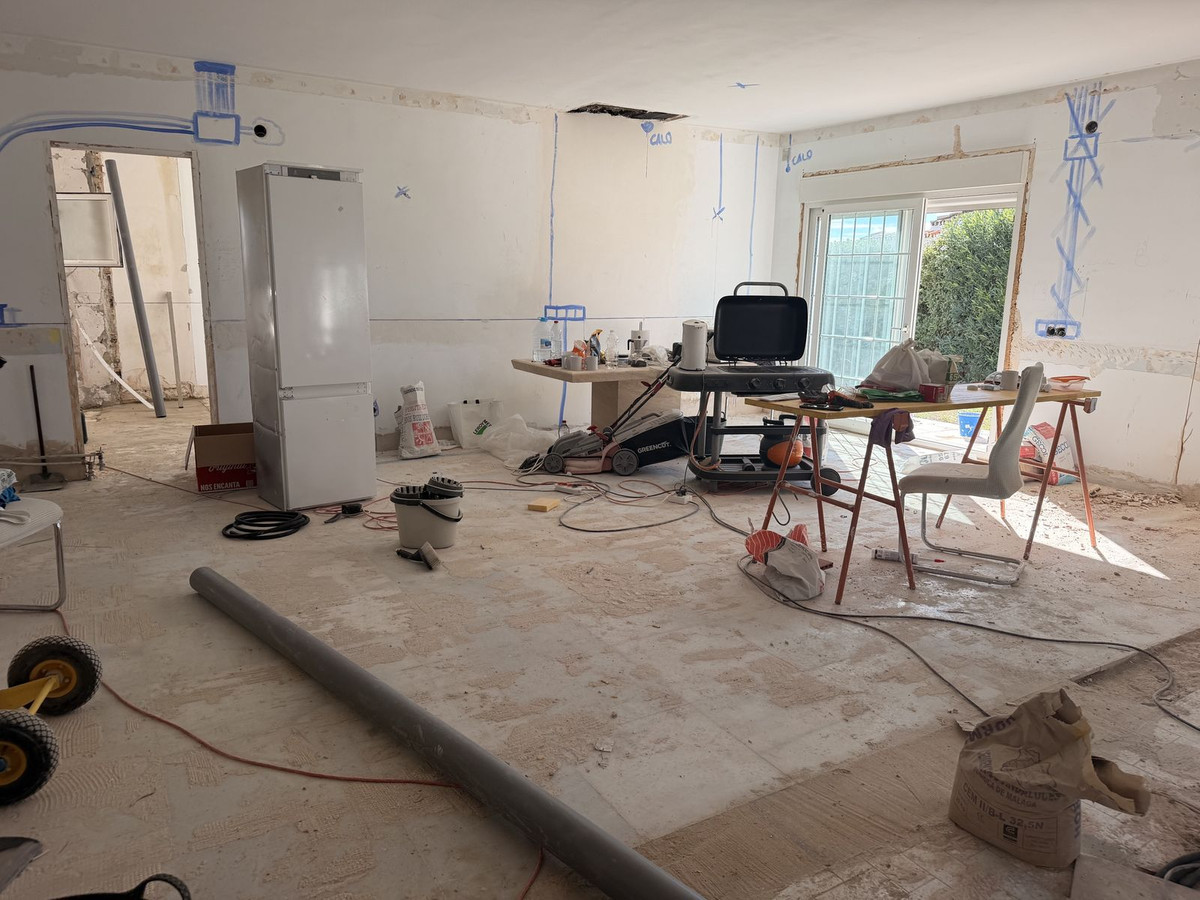Huis te koop in El Faro | 4 slaapkamers H5520913