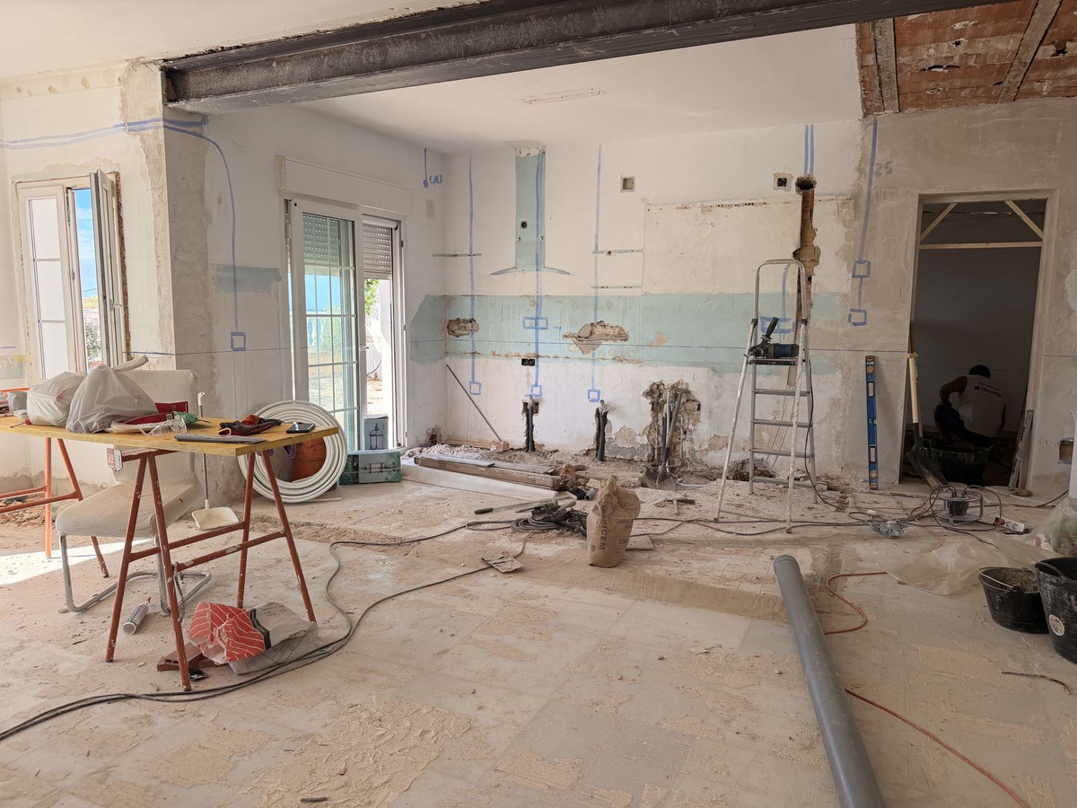 Huis te koop in El Faro | 4 slaapkamers H5520913
