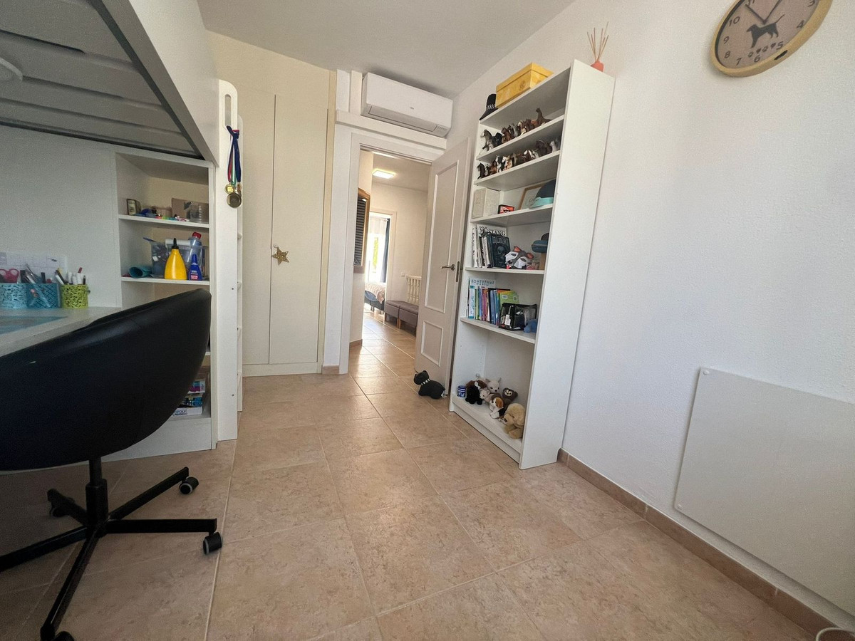 Geschakelde Woning in El Hornillo-33