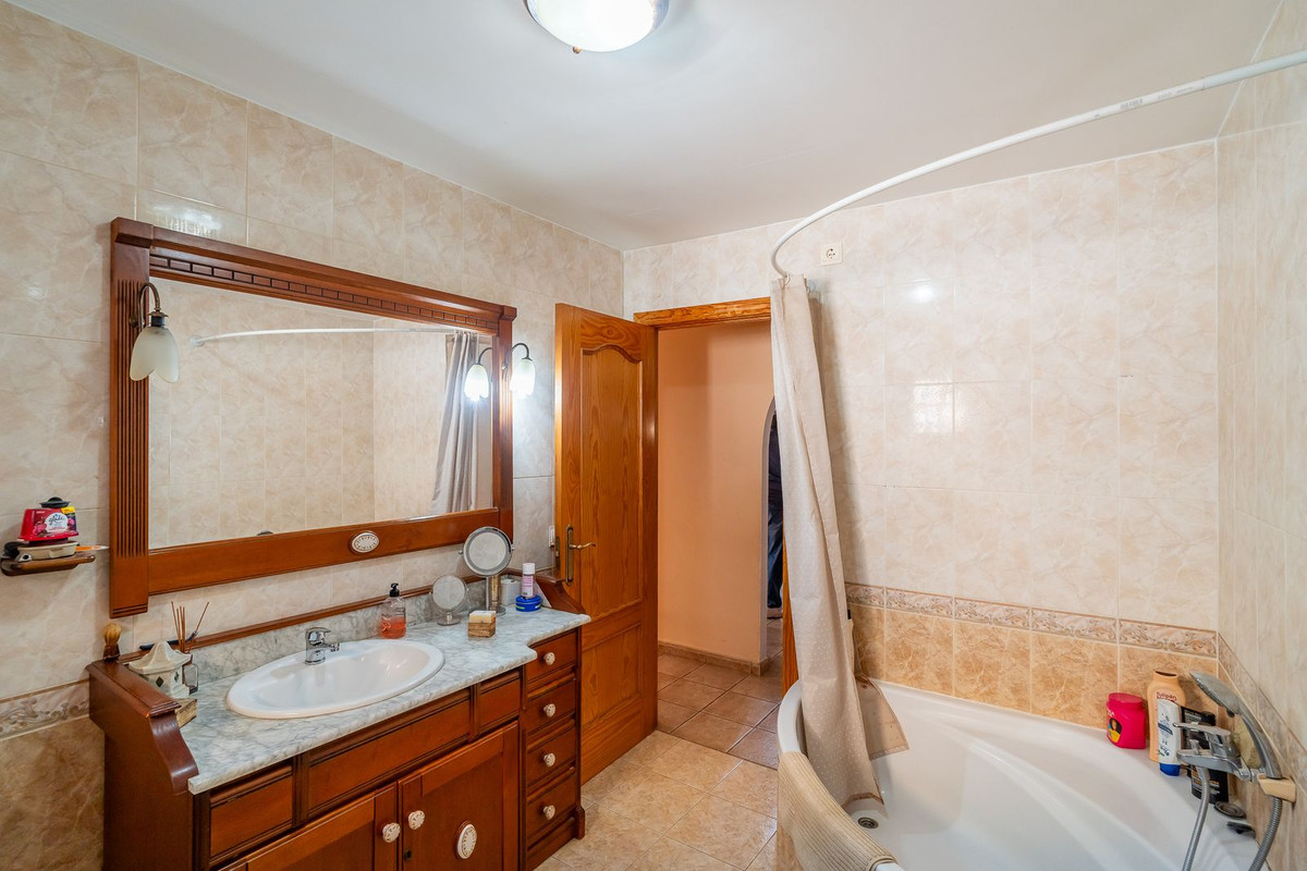 Property main view 30