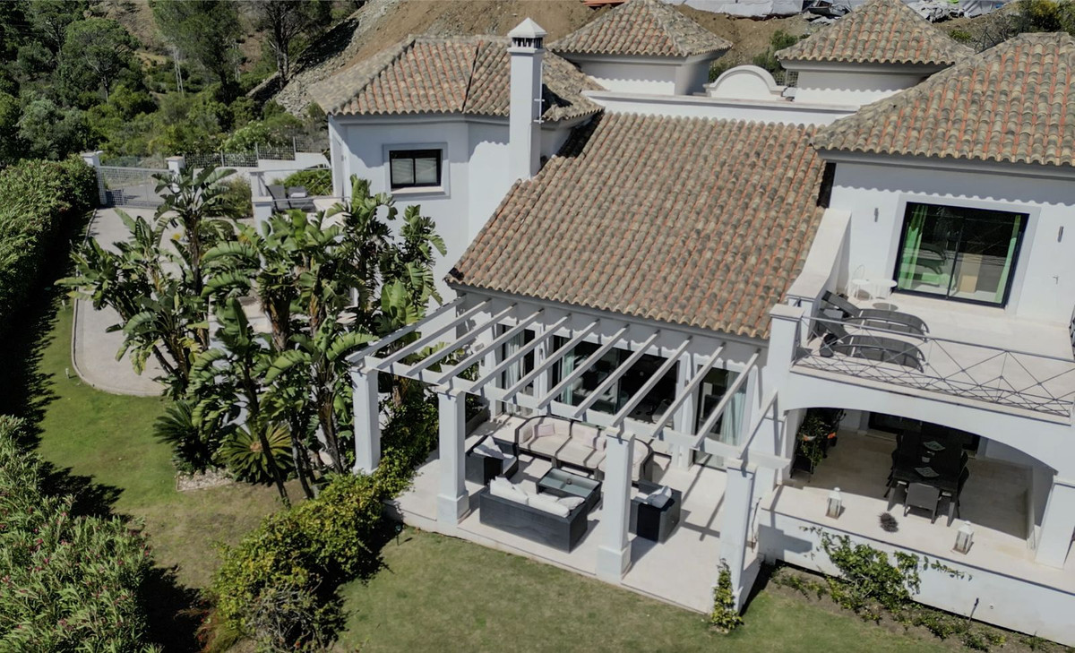 Vrijstaande Villa in El Madroñal-2