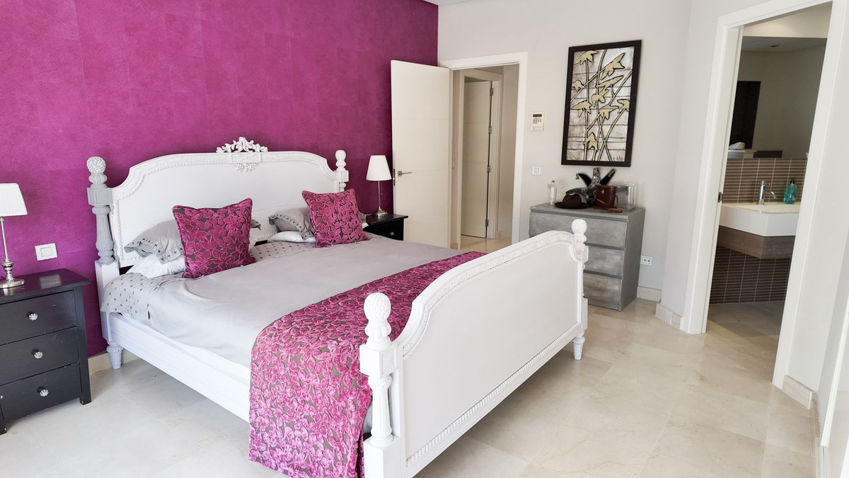 Vrijstaande Villa in El Madroñal-23