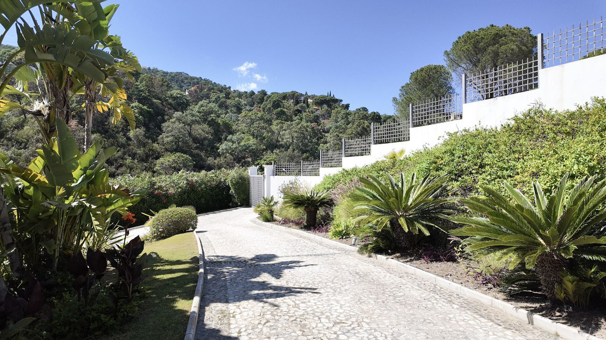 Vrijstaande Villa in El Madroñal-37