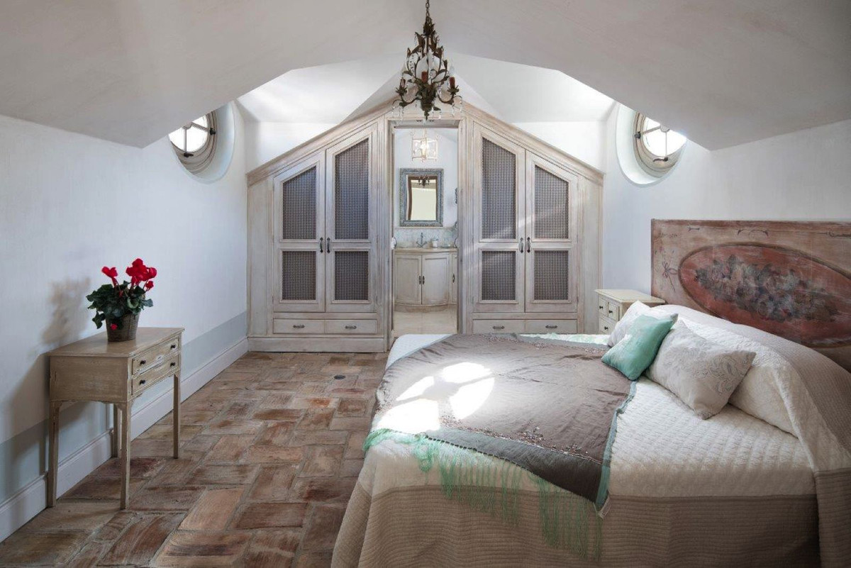 Vrijstaande Villa in El Madroñal-21