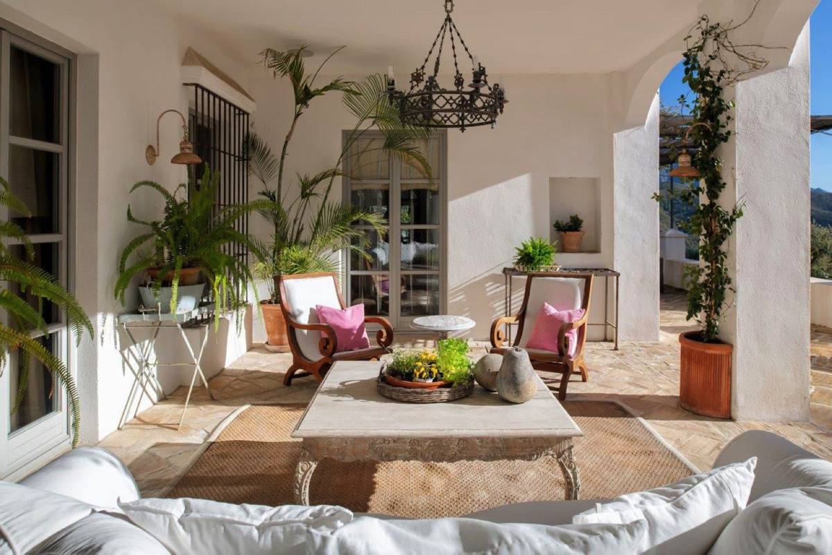 Vrijstaande Villa in El Madroñal-4
