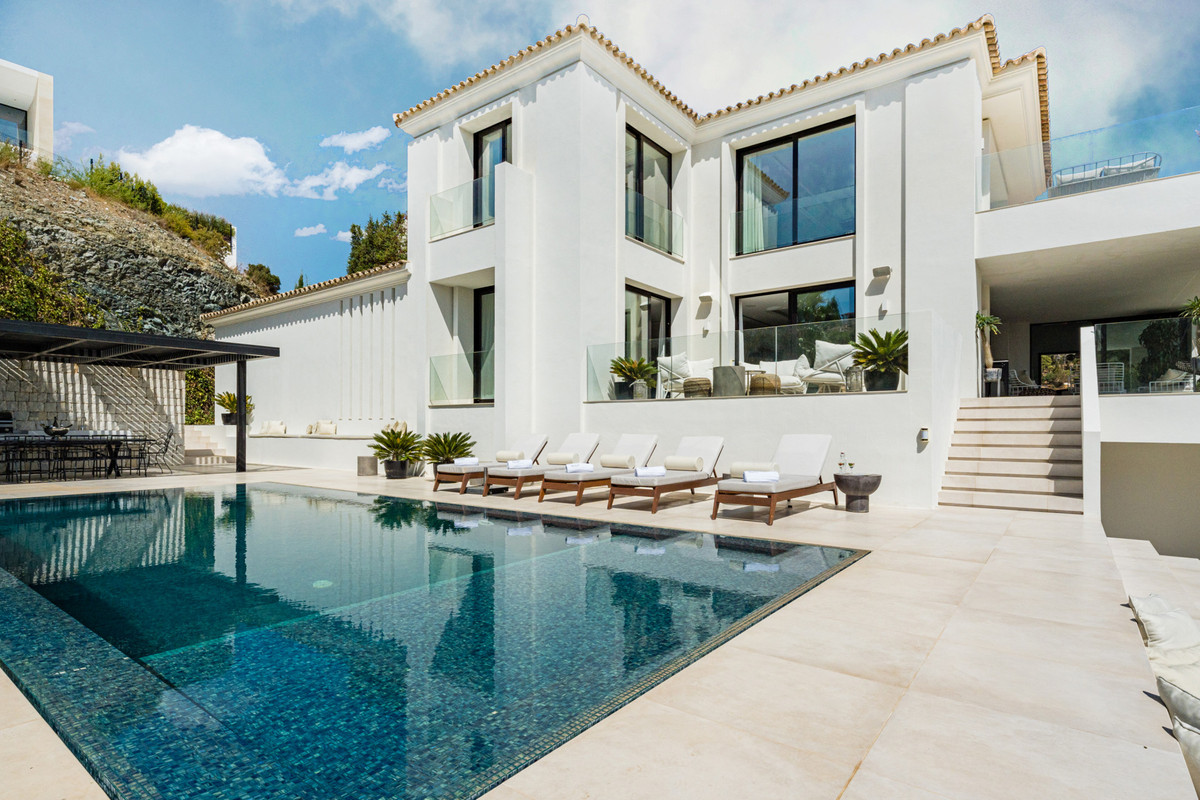 Vrijstaande Villa in El Madroñal-2